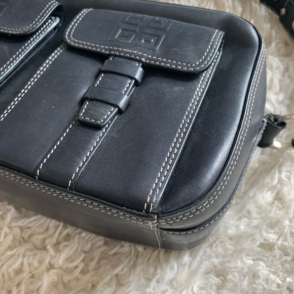 Givenchy Vintage Leather Bag - Picture 5 of 13